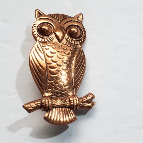 Copper Tone Lightweight Metal Perched Big Eyed Owl Bird Brooch Pin