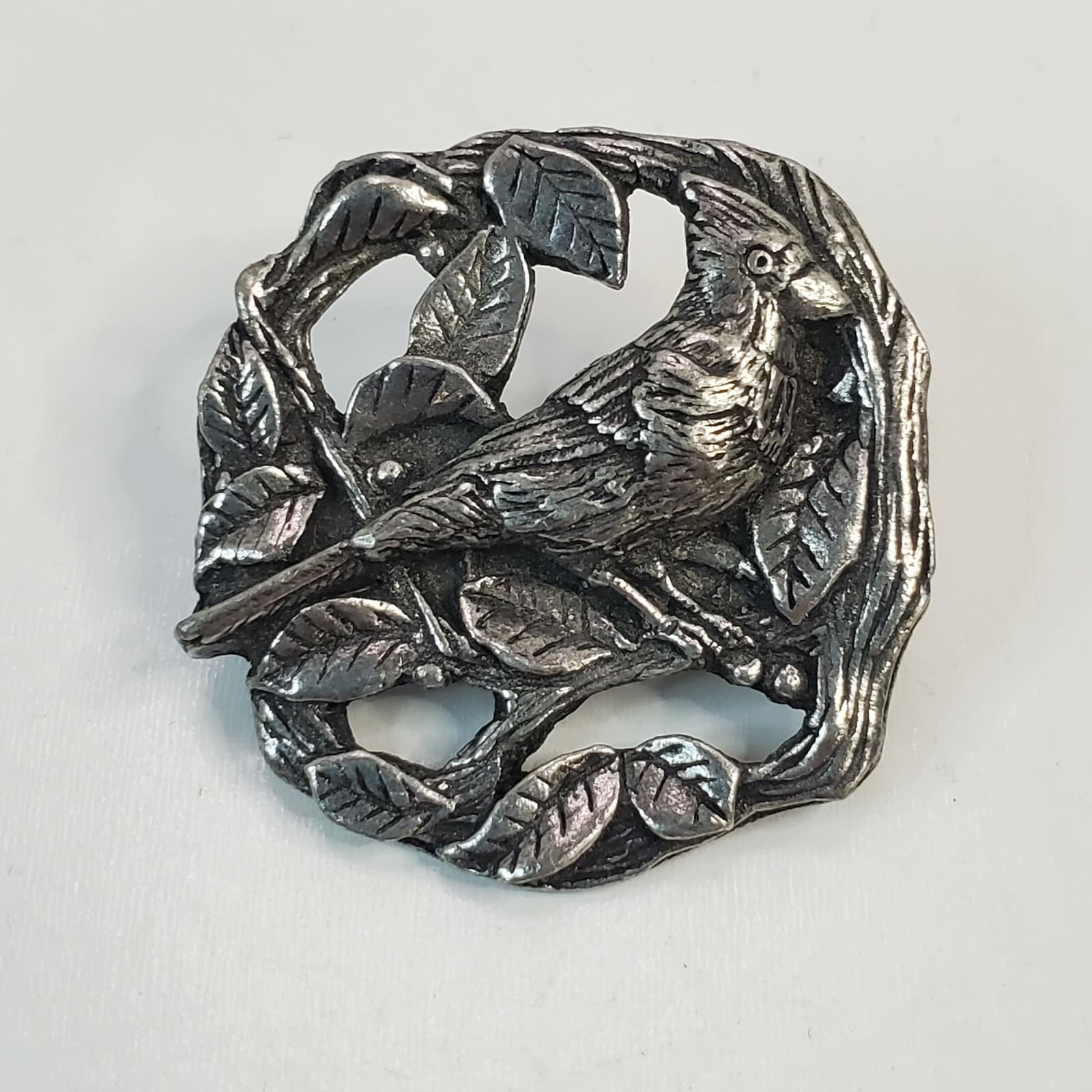 Vtg Birds & Blooms 1999 Old World Cardinal Bird on Branch Pin Brooch Silver Tone