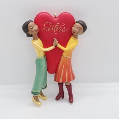 Vtg 2004 Hallmark "Sisters" Ornament No better Friend Than a Sister Heart - Thumbnail 4