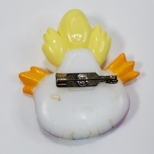 Vintage Plastic Yellow Duck Sitting On a Colorful Easter Egg Spring Brooch Pin - Thumbnail 2