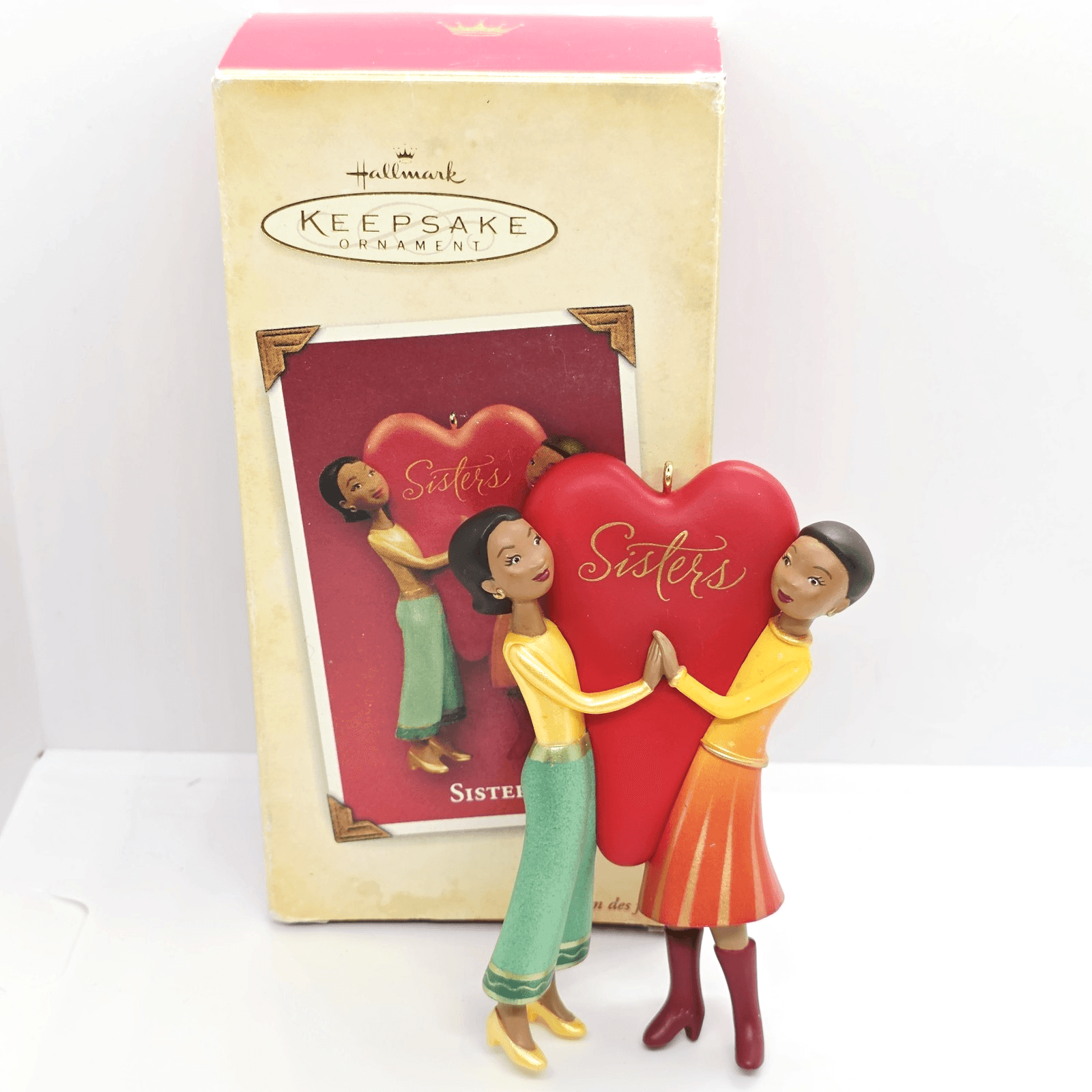 Vtg 2004 Hallmark "Sisters" Ornament No better Friend Than a Sister Heart