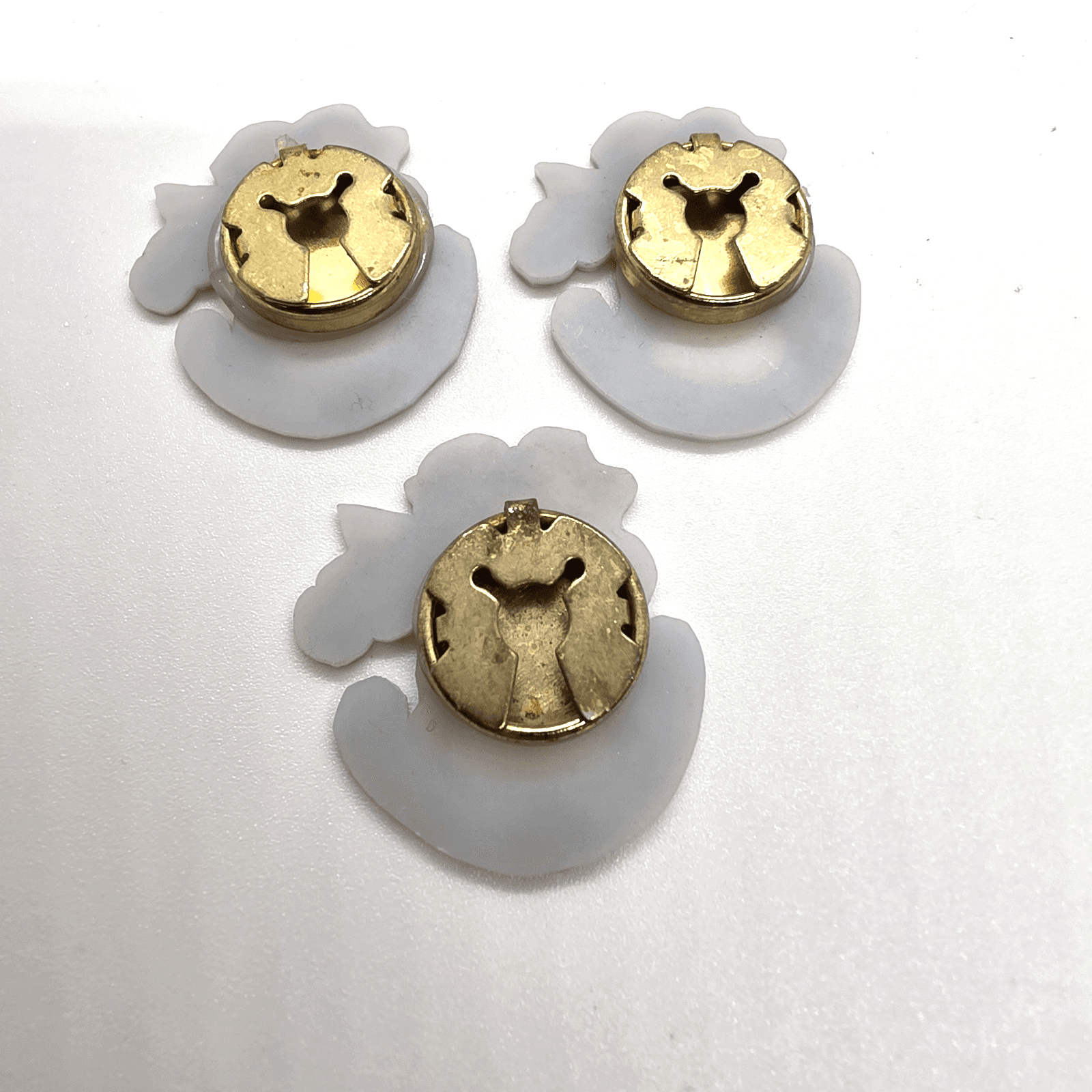 Lot of 3 Vintage Teddy Bear on Rocking Horse Plastic Button Covers - Thumbnail 2