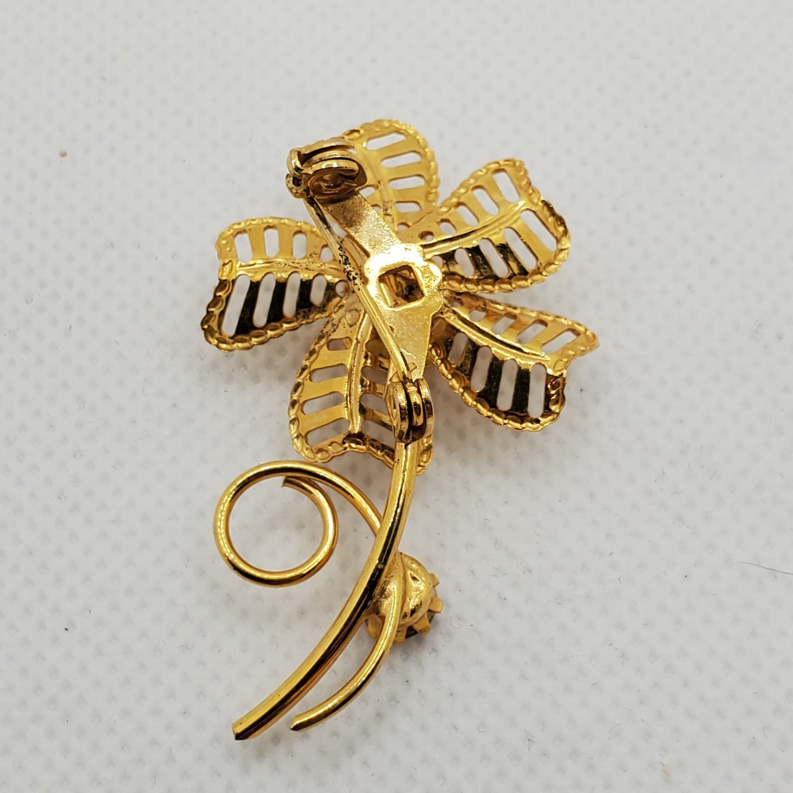 Vintage Open work Gold Tone Metal Flower w/Topaz color Rhinestones Brooch Pin - Thumbnail 2