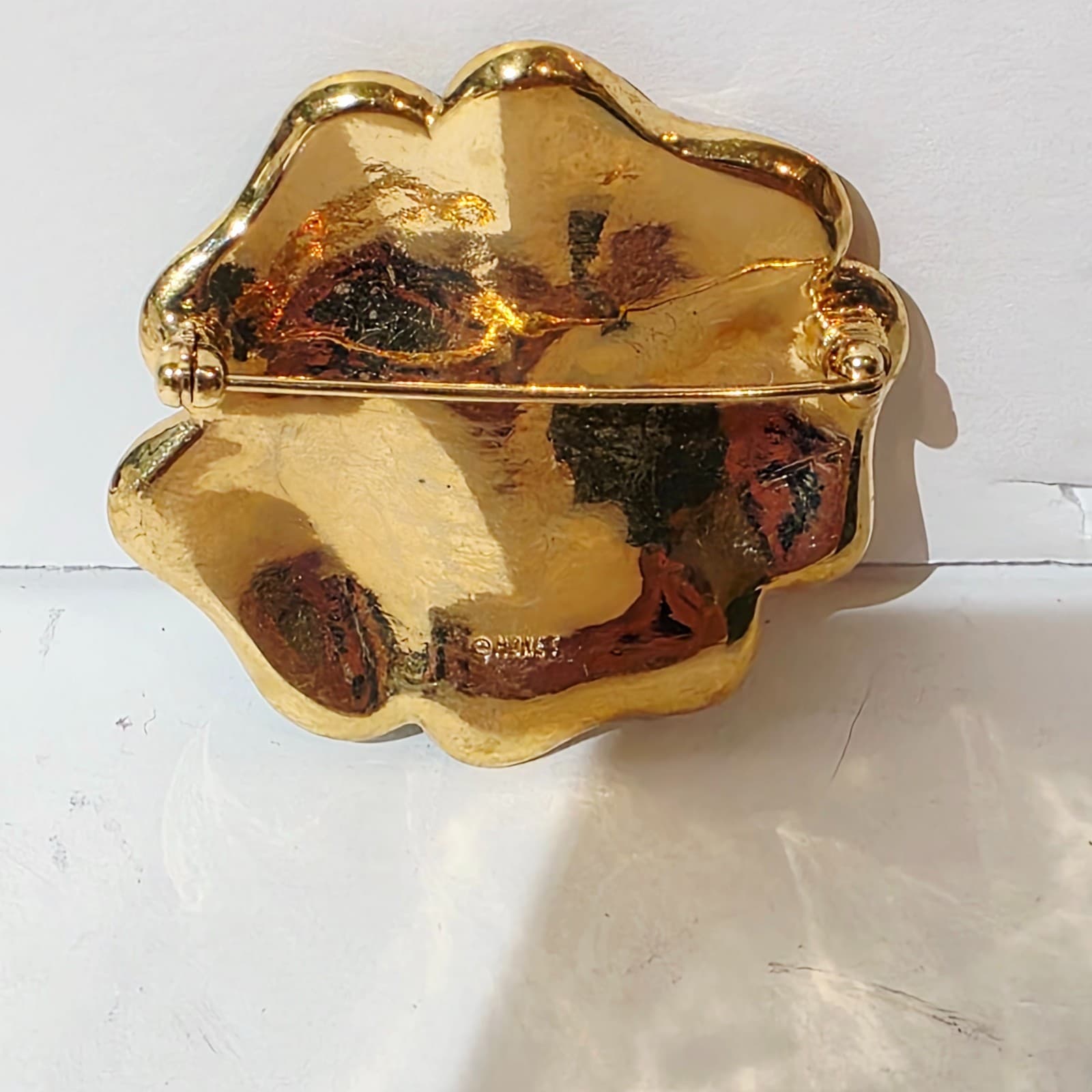 Vintage Monet Gold Tone Encrusted Green Rhinestones Flower Floral Brooch Pin - Thumbnail 4