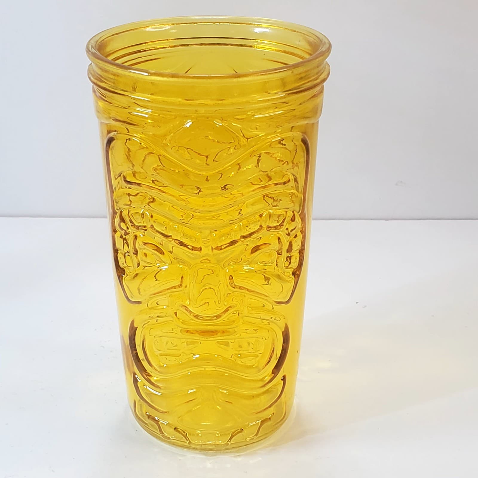 Vtg Tiki Glass Large 20 oz Hawaiian Luau Tumbler Glass Bar Bright Yellow Face
