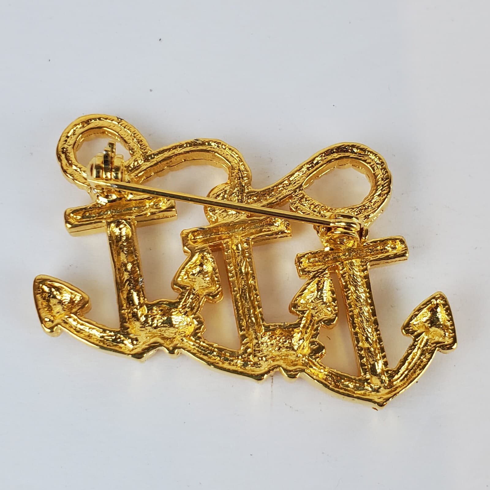 Gold Tone Metal 3 Anchors with Rope Sailing Boating Nautical Brooch Pin - Thumbnail 2