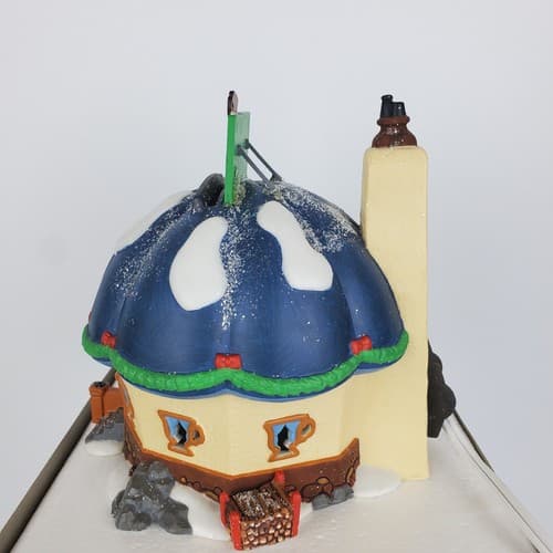 Vintage Dept 56 North Pole Series Tillie's Tiny Cup Café Village 1998 Retired - Thumbnail 7