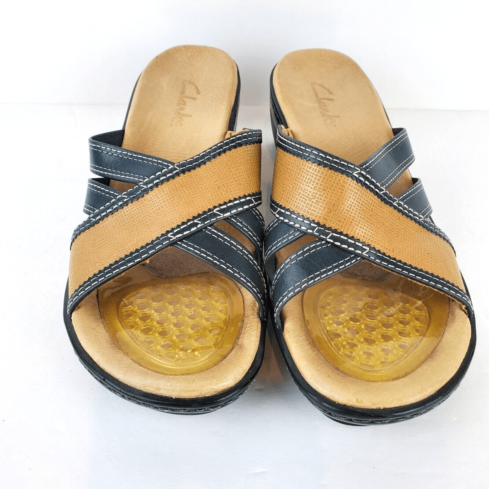 Clarks Black & Tan Leather Criss-Cross Slip-On Sandals Women's Size 8M - Thumbnail 2