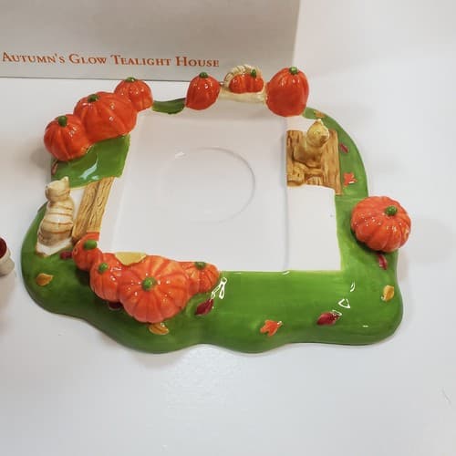 Avon 2002 Luminous Treasures Autumn's Glow Tealight House Harvest Theme Fall Cat - Thumbnail 5