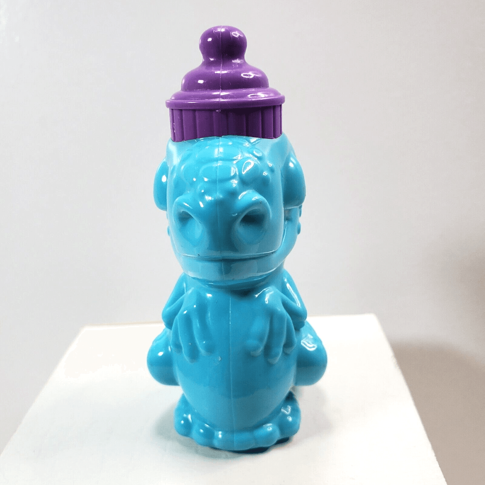 FurReal Munchin' Rex Blue Baby Bottle T Rex Dinosaur Pet Accessory Hasbro 2018 - Thumbnail 2