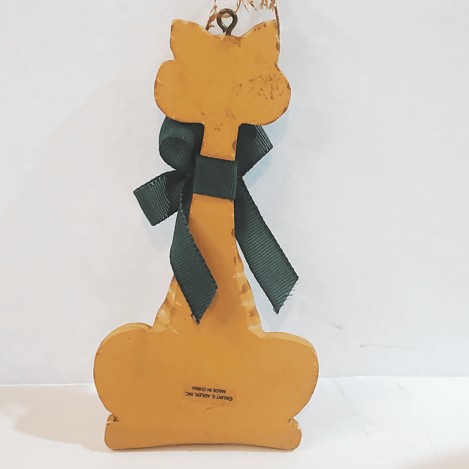 Kurt S. Adler Kandy's Folk Art Orange Tabby Kitty Cat with Mouse Ornament 4.75" - Thumbnail 3