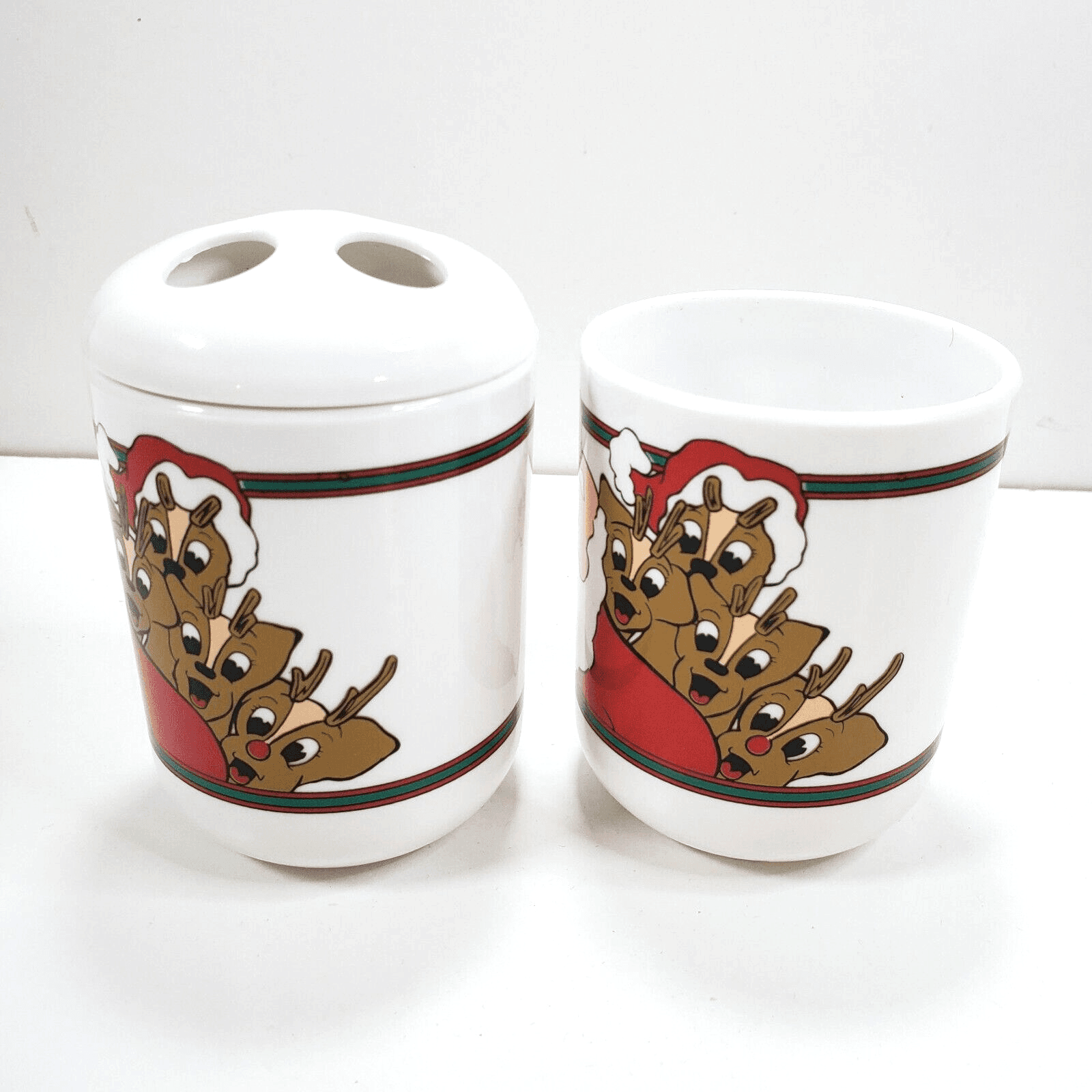 Vtg White Plastic Santa Claus Reindeer Christmas Bathroom Toothbrush Holder Cup - Thumbnail 2