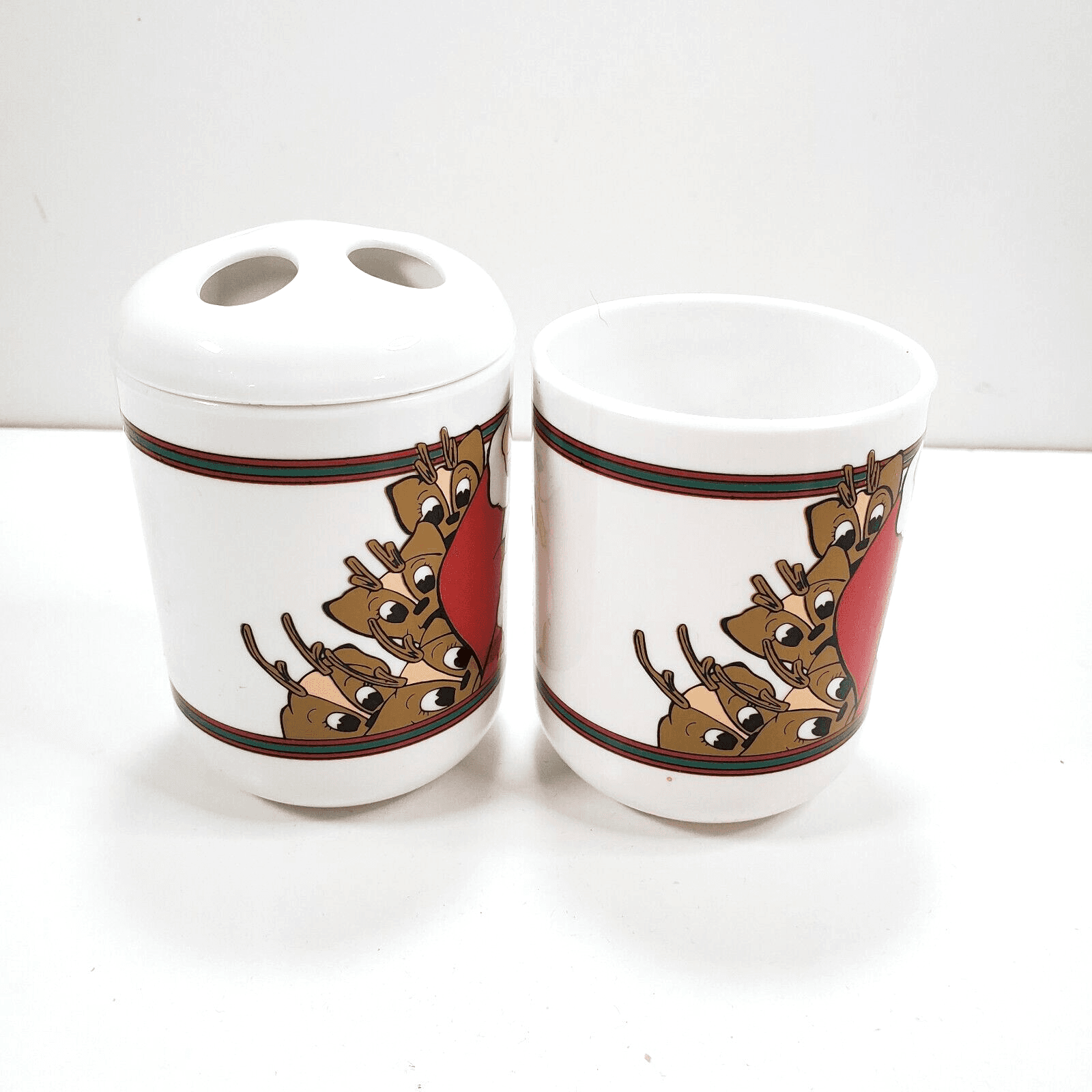 Vtg White Plastic Santa Claus Reindeer Christmas Bathroom Toothbrush Holder Cup - Thumbnail 3