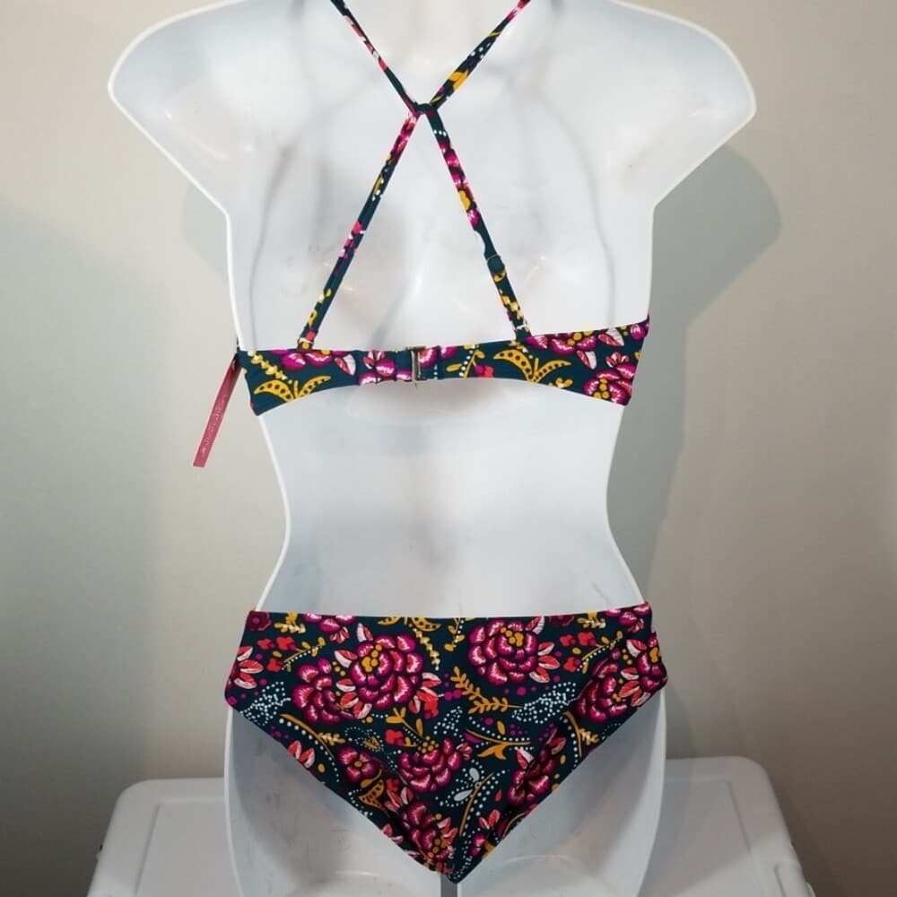 Xhilaration 2 piece Floral Swimsuit Bikini Criss Cross Back Straps Size Small - Thumbnail 5