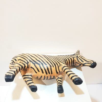 Vintage Hand-carved Wood Wooden Zebra Figurine Hand Painted Grasslands Africa - Thumbnail 5