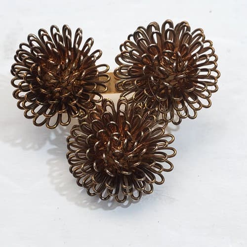 Vintage Bronze Tone Metal Looped Wire Dandelion Tri Flower Brooch Pin