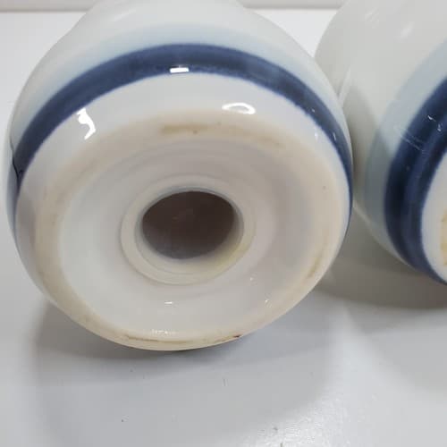 Vintage Pfaltzgraff Sky Salt & Pepper Shakers Mid Century Mod Blue White #024 - Thumbnail 4