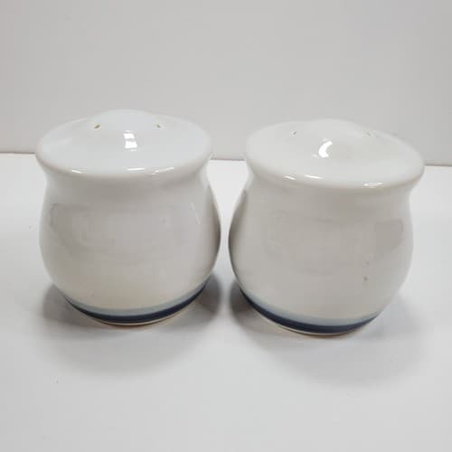 Vintage Pfaltzgraff Sky Salt & Pepper Shakers Mid Century Mod Blue White #024