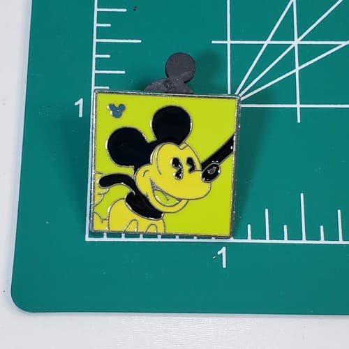 WDW Disney Trading Pin 2010 Hidden Mickey Series 1 of 5 Neon Green Mickey Mouse - Thumbnail 3