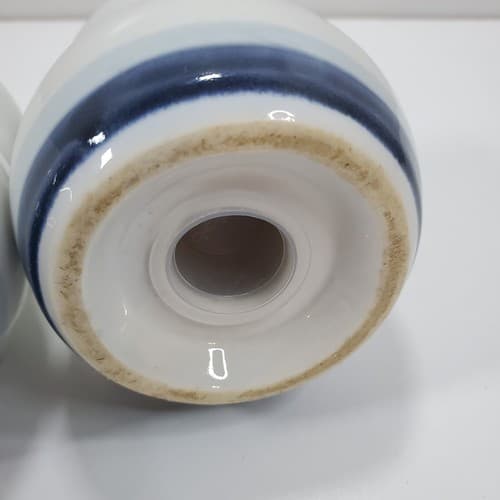 Vintage Pfaltzgraff Sky Salt & Pepper Shakers Mid Century Mod Blue White #024 - Thumbnail 5