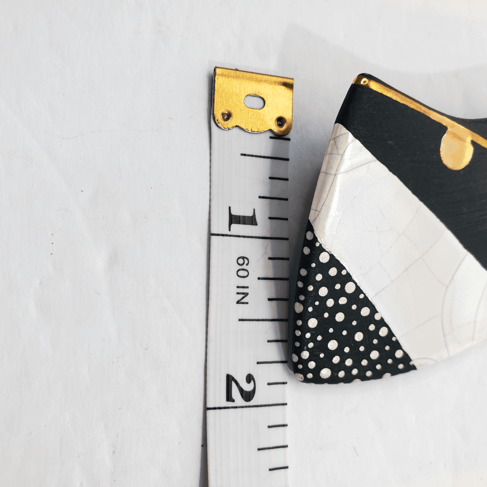 Vintage 80's Wooden Painted Eclectic Modern Art Brooch Pin Black White Gold - Thumbnail 4