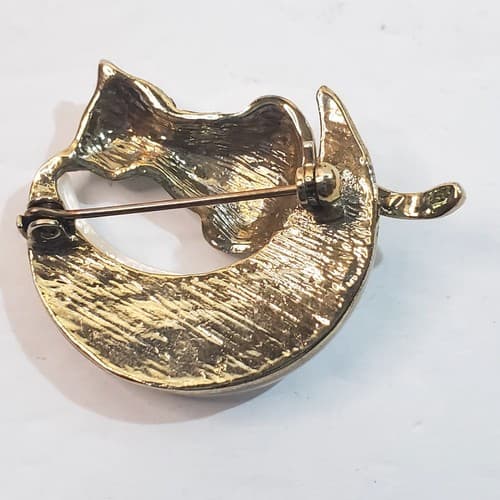 Gold Tone Metal Clear Encrusted Rhinestones Cat Kitten on Half Moon Brooch Pin - Thumbnail 3