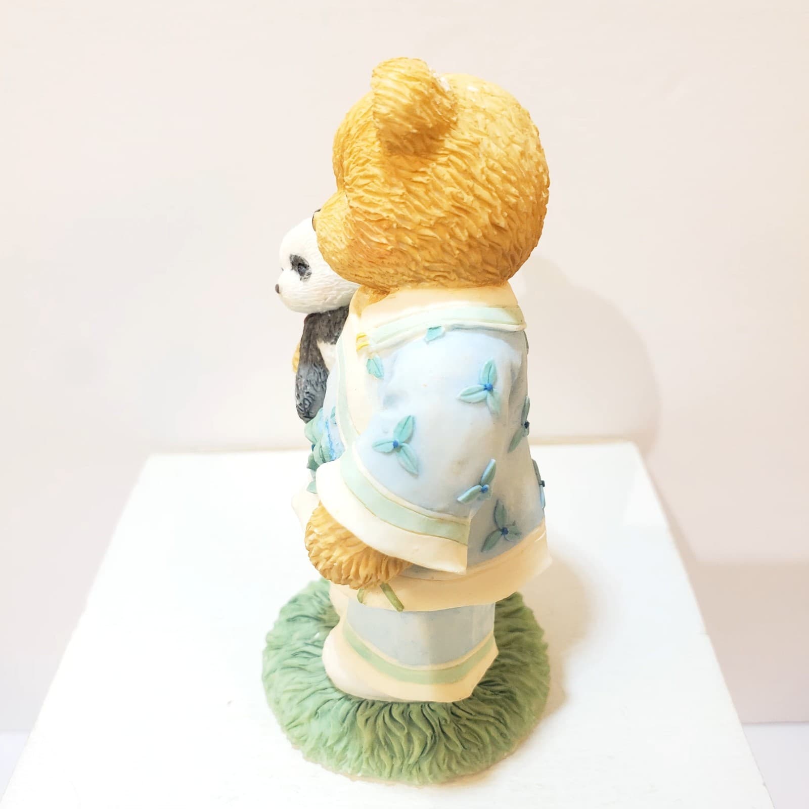 Vintage 1996 Cherished Teddies Lian Our Friendship Spans Many Miles Figurine - Thumbnail 4
