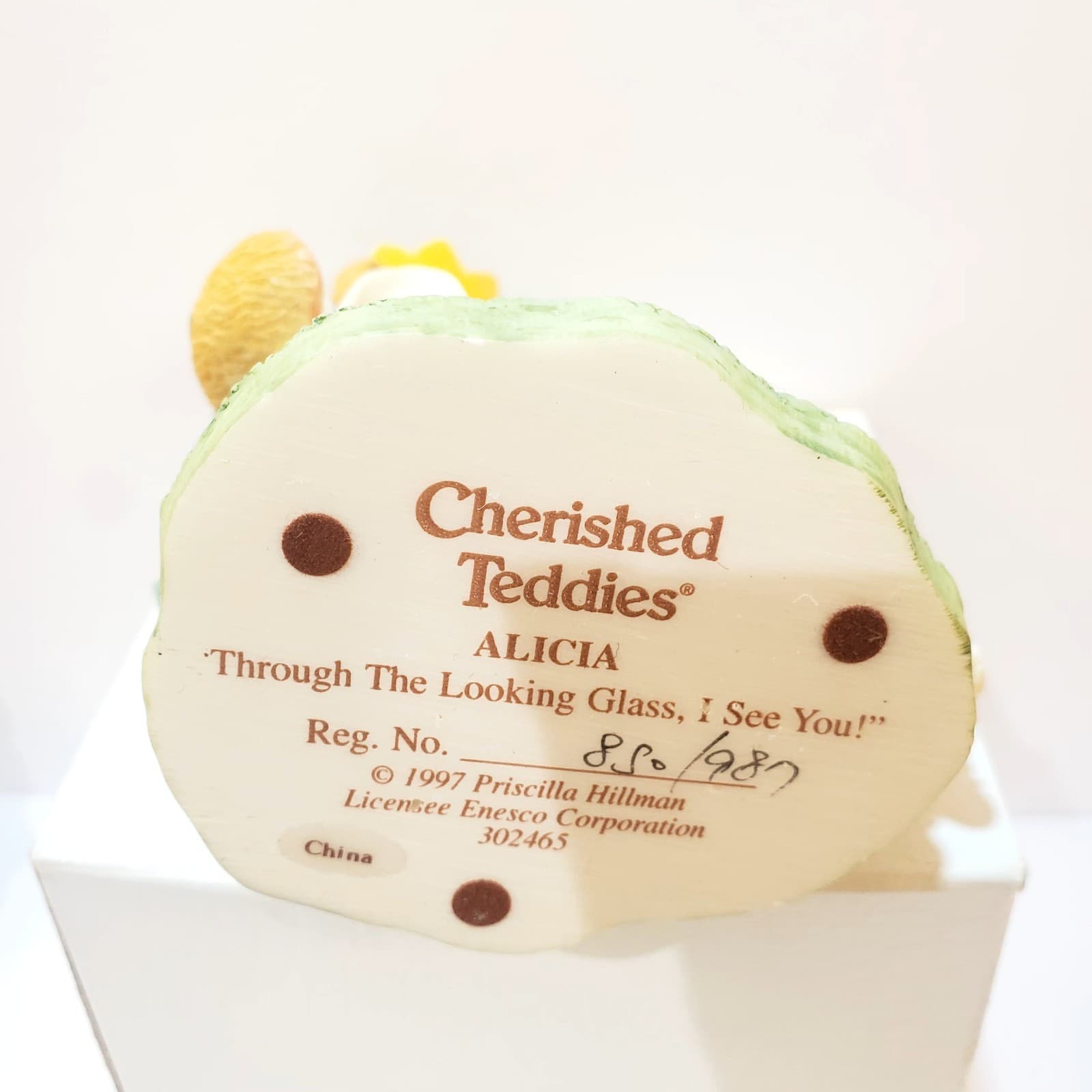 Vintage 1997 Cherished Teddies Alicia Through The Looking Glass See You Figurine - Thumbnail 5