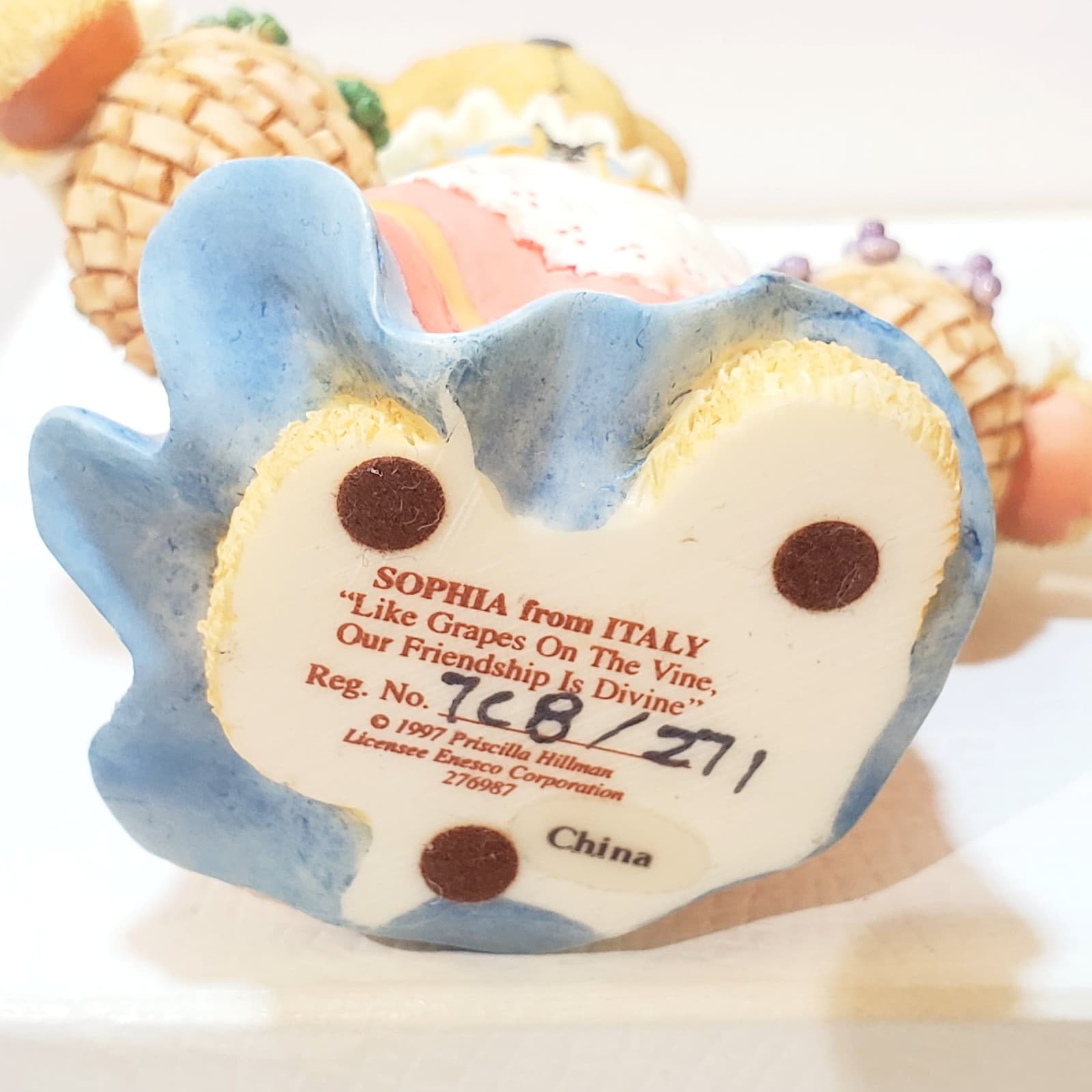 Vtg 1997 Cherished Teddies Sophia From Italy Grapes On Vine Friendship Figurine - Thumbnail 5