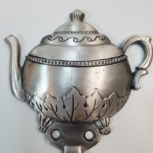 Vintage Silver Tone Metal Tea Pot Kitchen Towel Hook Hanger Country Farmhouse - Thumbnail 2