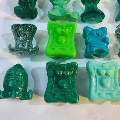 Vtg Mixed 1990's Gogos Crazy Bones Lot of 20 Various Shades of Green Collectible - Thumbnail 3