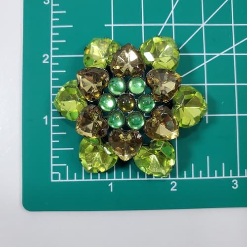Green Heart Shaped Faceted Rhinestones Flower Floral Brooch Pin Jewelry - Thumbnail 3