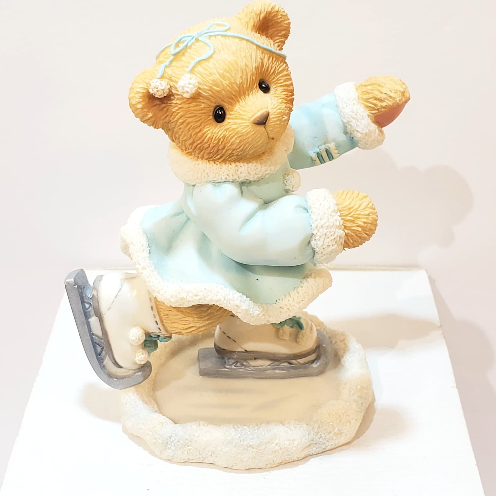 Vintage 1998 Cherished Teddies Shannon Figure 8 Friendship Is Great Figurine