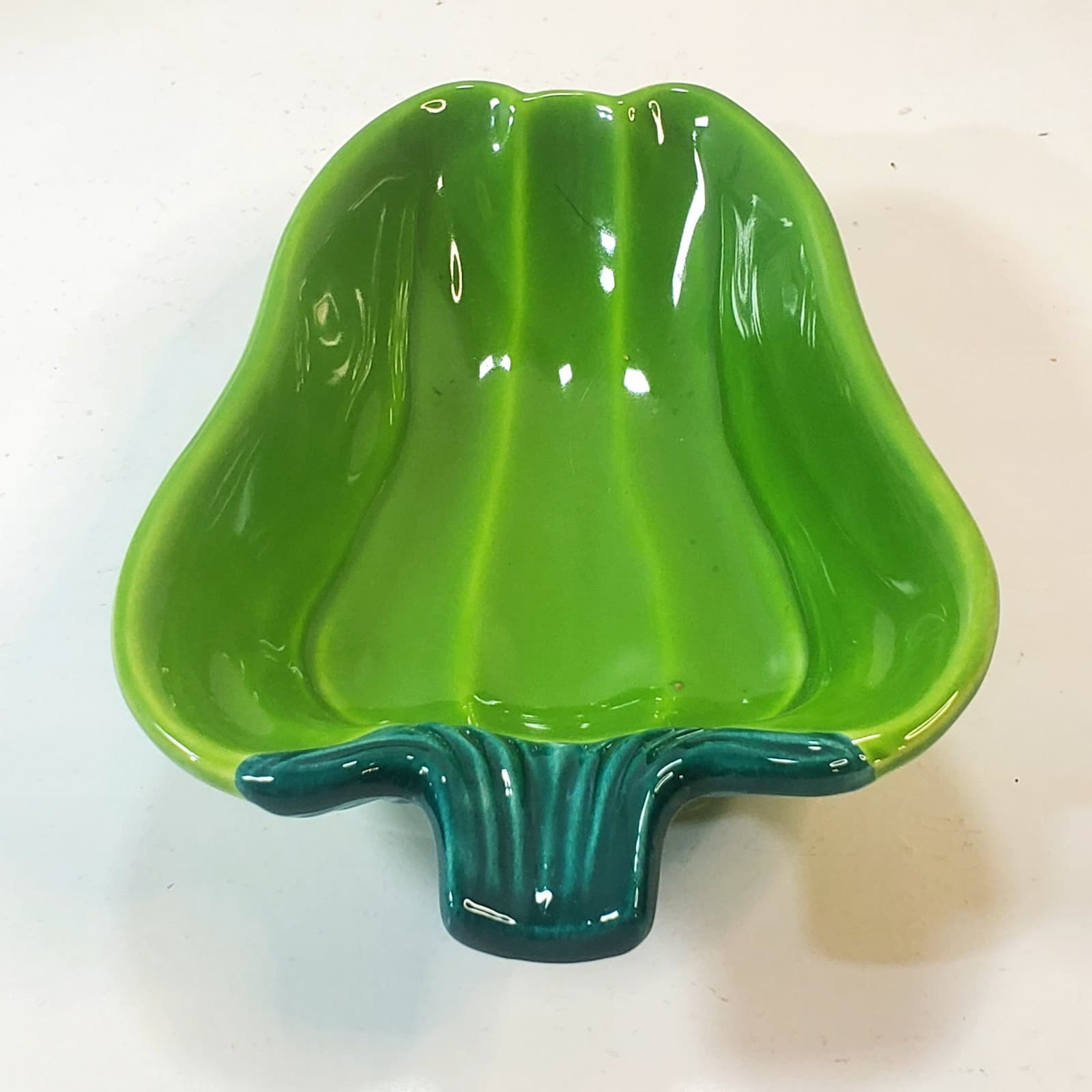 Vintage Green Pepper Shaped Ceramic Bowl Dish Vegetable Decor Made In Japan - Thumbnail 4