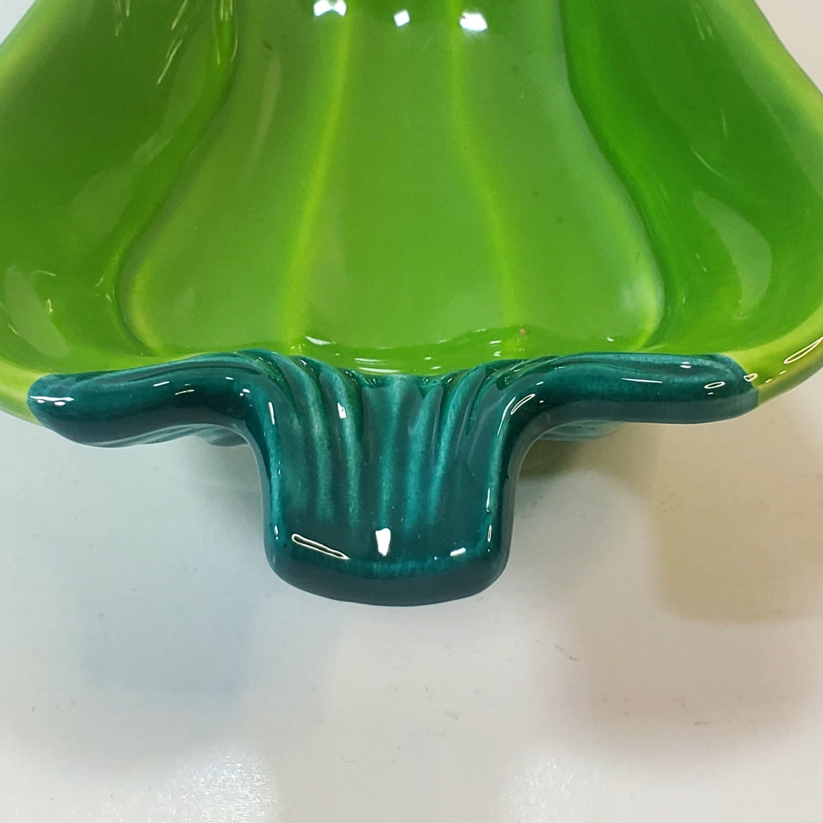 Vintage Green Pepper Shaped Ceramic Bowl Dish Vegetable Decor Made In Japan - Thumbnail 3