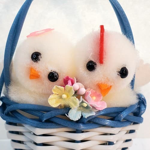 Vtg Mini Pom Pom Chicks Chickens in Nylon Weaved Easter Basket Blue White Decor - Thumbnail 2
