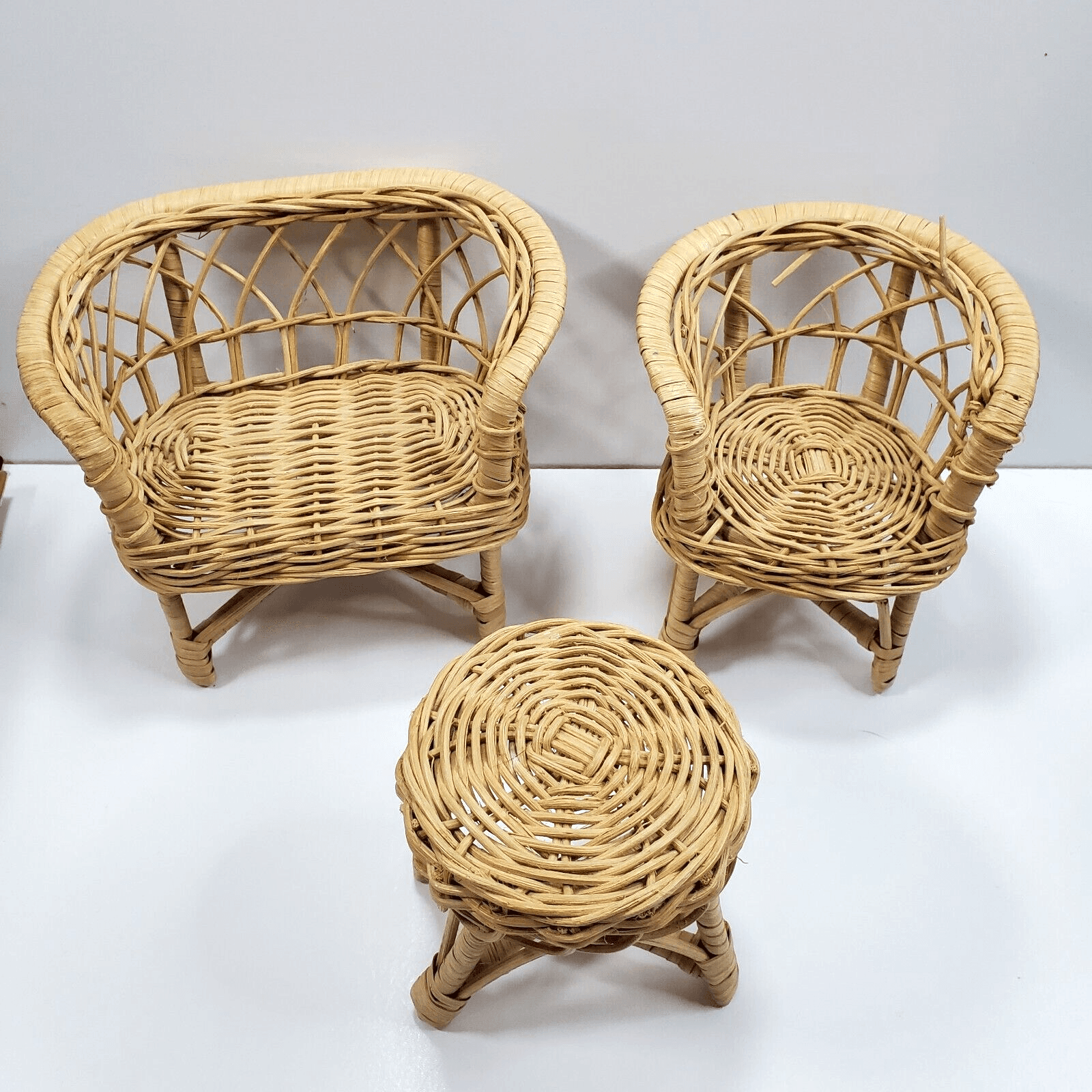 Vintage Doll Furniture Wicker Rattan Patio Set Sofa Chair (FLAW) Table Lot of 3