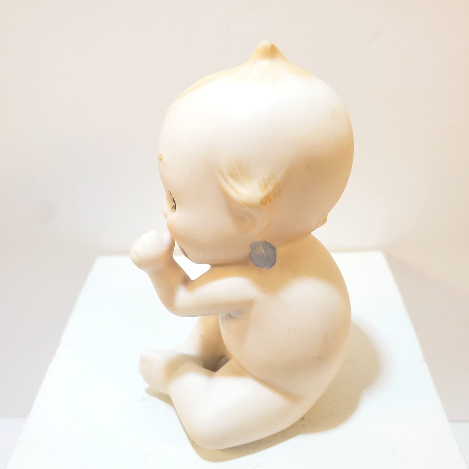 Vintage Kewpie Sucking Thumb Bisque Blue Wing Cherub Figurine Made In Japan - Thumbnail 4