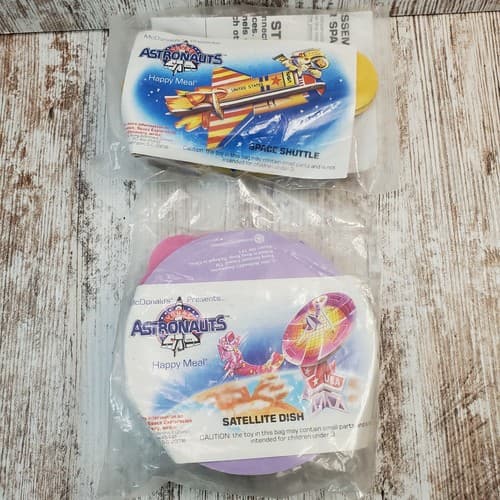 2 McDonalds 1991 Happy Meal Toy Young Astronauts Satellite Dish & Space Shuttle