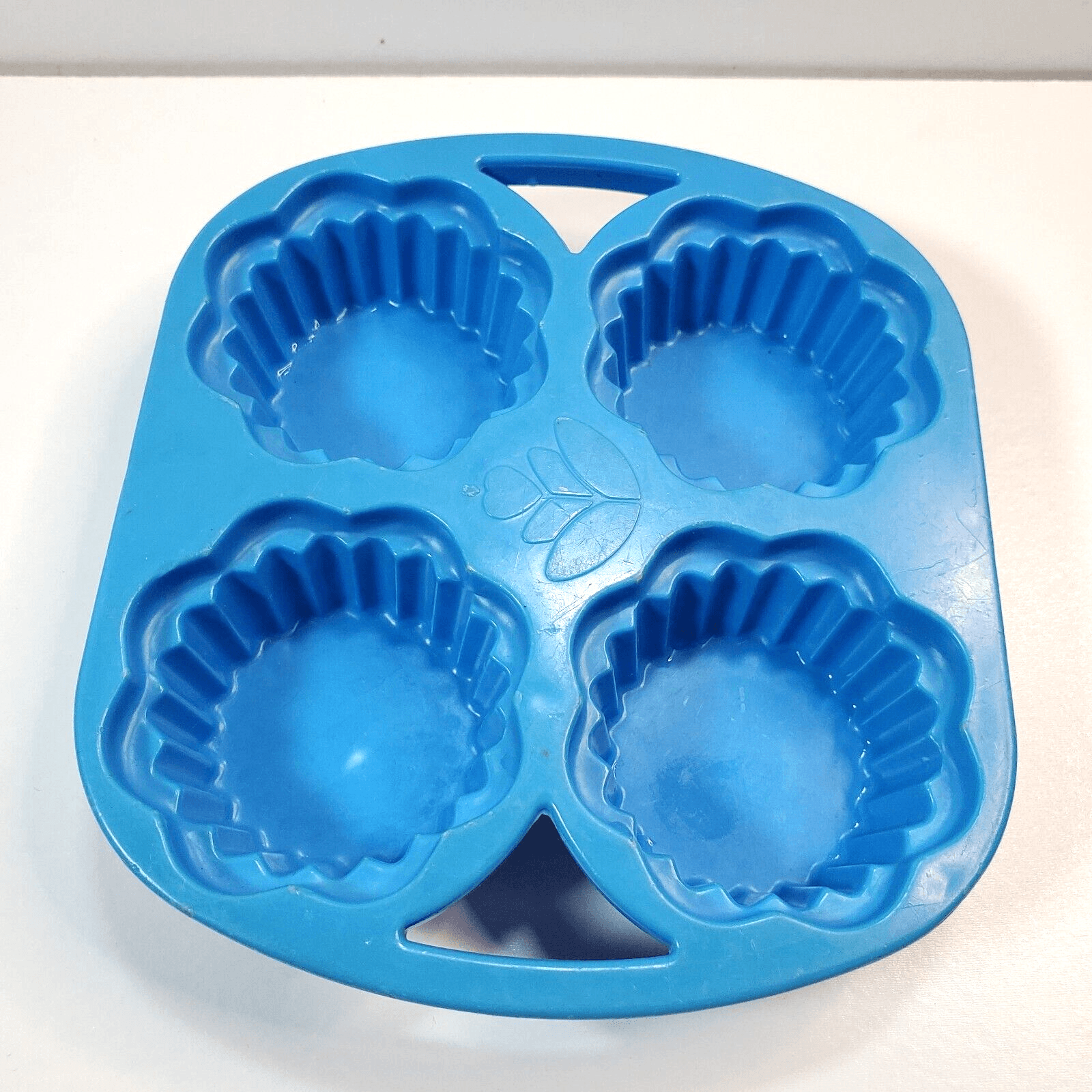 Vintage 1987 Fisher Price Fun With Food Blue Ribbed Cupcake Tray - Thumbnail 2