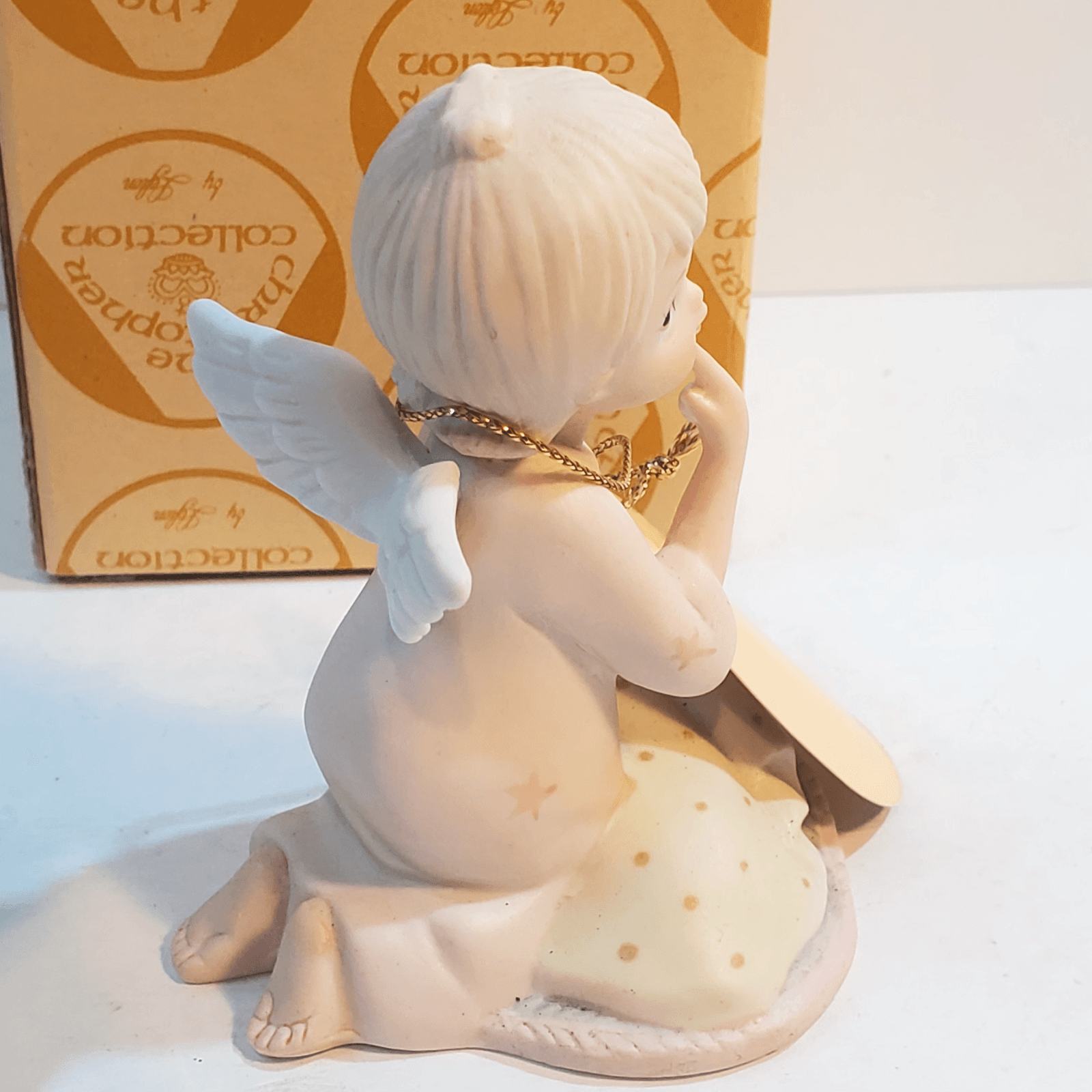 Vintage 1983 Lefton Christopher Collection Porcelain Angel w/ Baby Figurine - Thumbnail 3