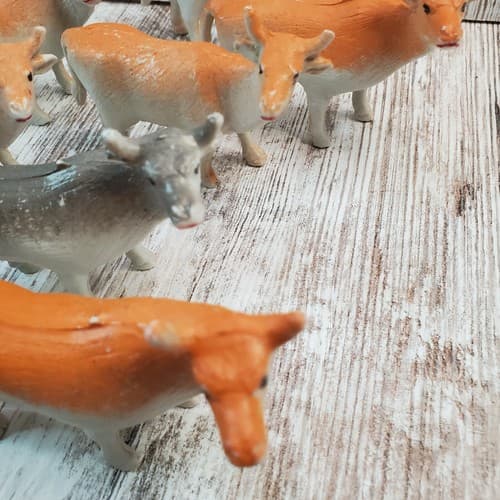 13 Vintage Unbranded Lightweight Plastic Farm Animal Toy Figure Cow Calf Donkey - Thumbnail 4