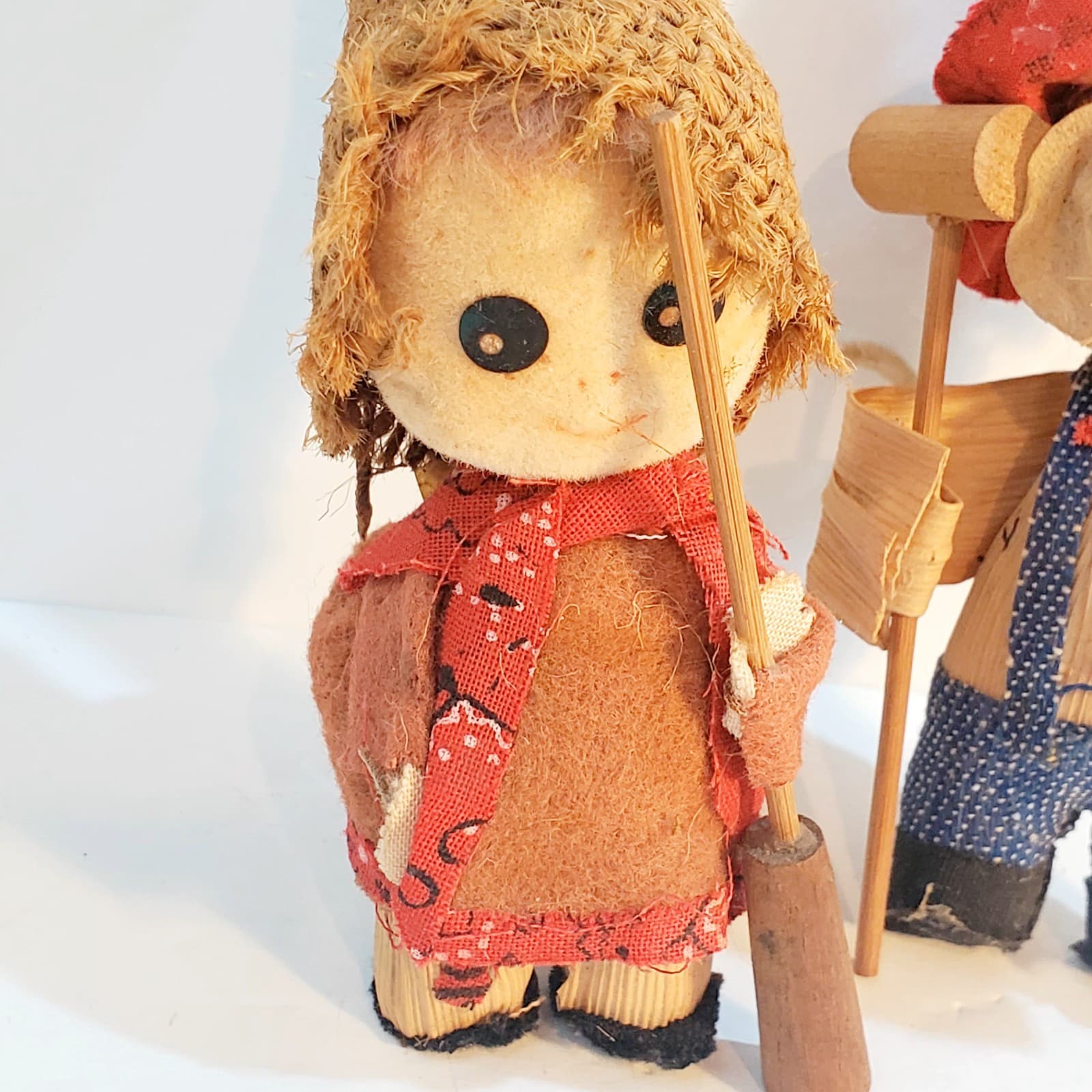 2 Vintage Corn Husk Burlap Cloth Handmade Mouse and Girl Figurine Doll Ornament - Thumbnail 2