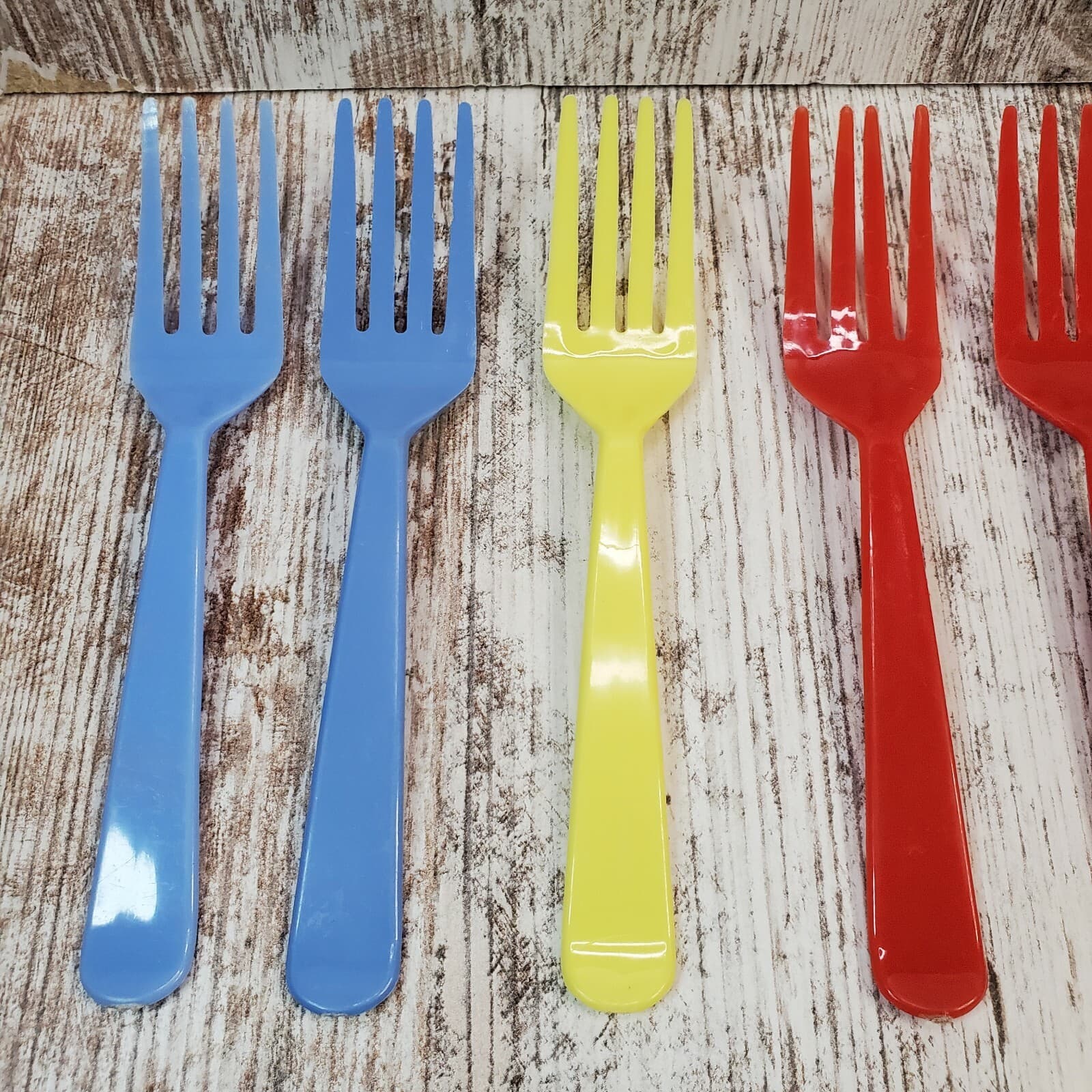 Vintage Worcester Ware 17 Piece Kids Plastic Play Flatware Forks, Spoons, Knives - Thumbnail 3