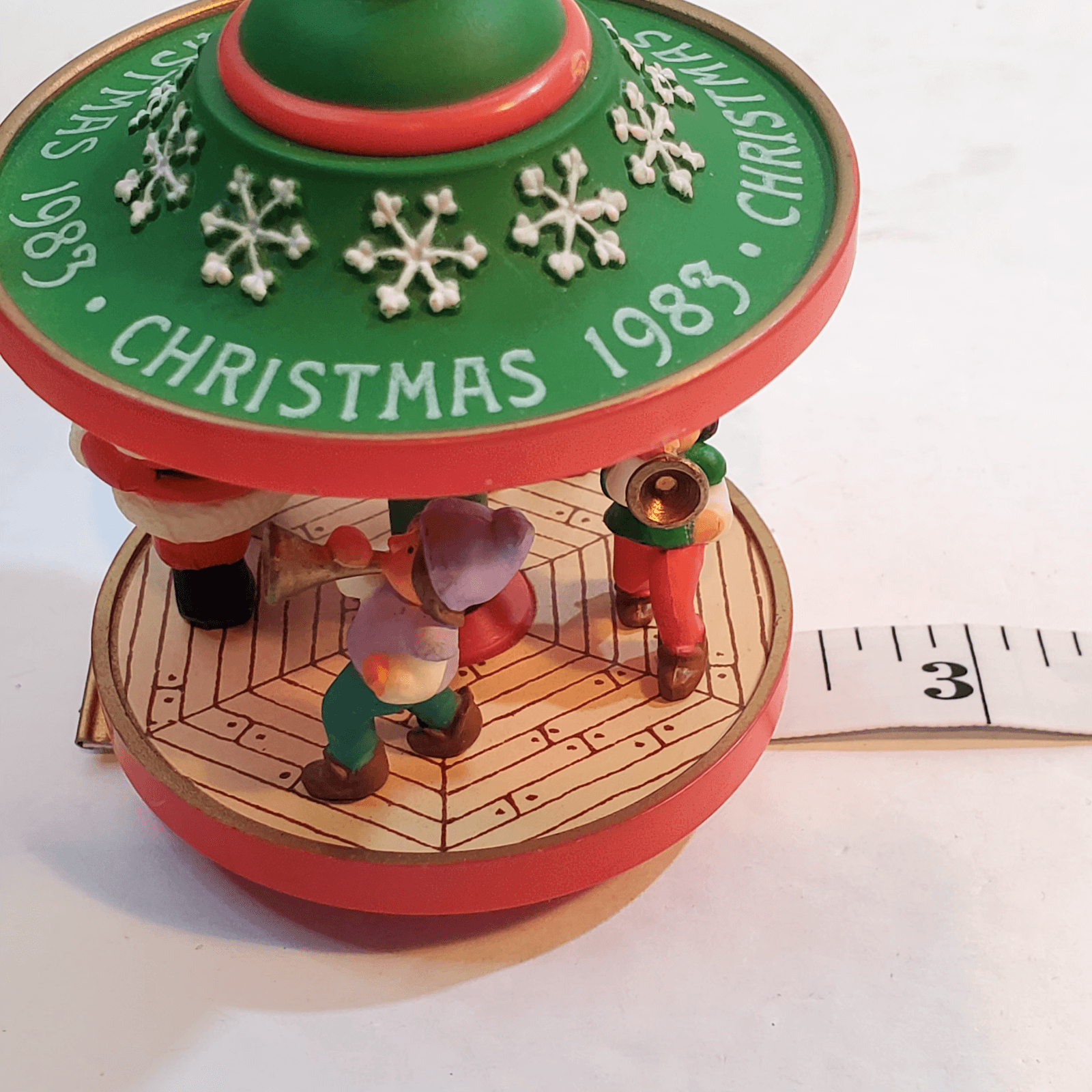 Vintage 1983 Hallmark Cards Santa Carousel #6 in the series Christmas Ornament - Thumbnail 8
