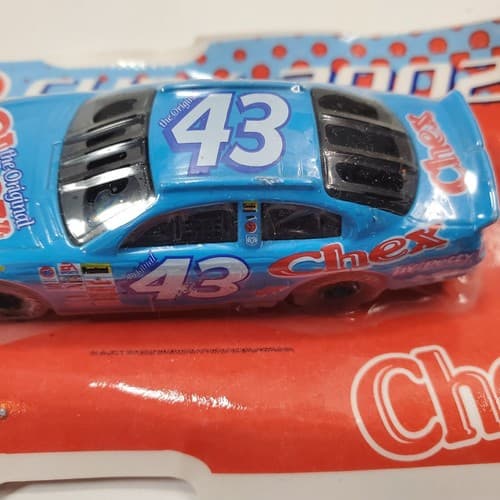 The Original Chex Party Mix Blue #43 DIe Cast Richard Petty Race Car, 2002 - Thumbnail 3
