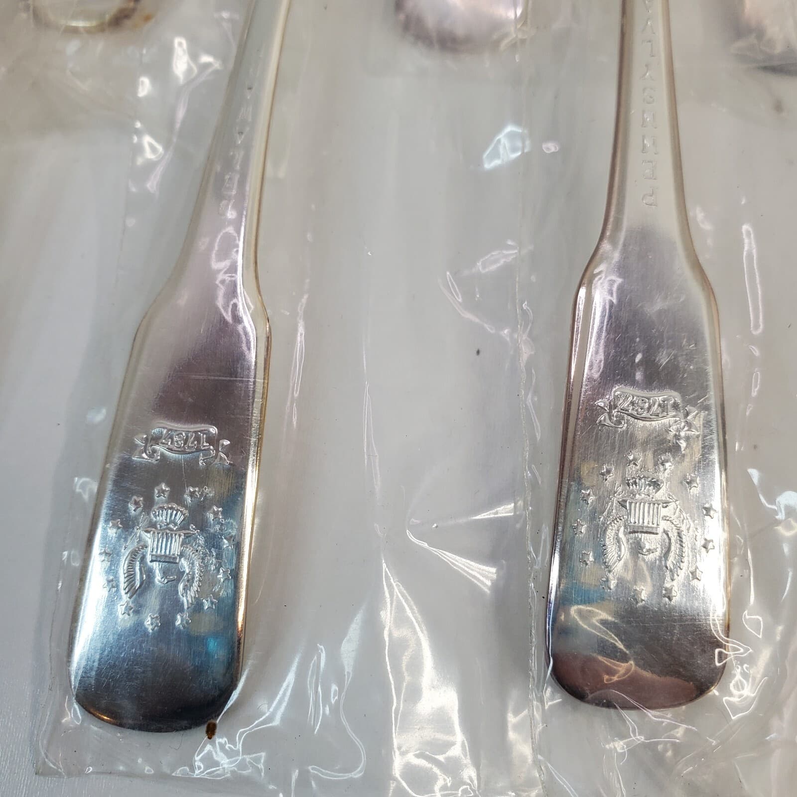 Bicentennial International Silver Plated 13 Original Colonies Collectors Spoons - Thumbnail 7