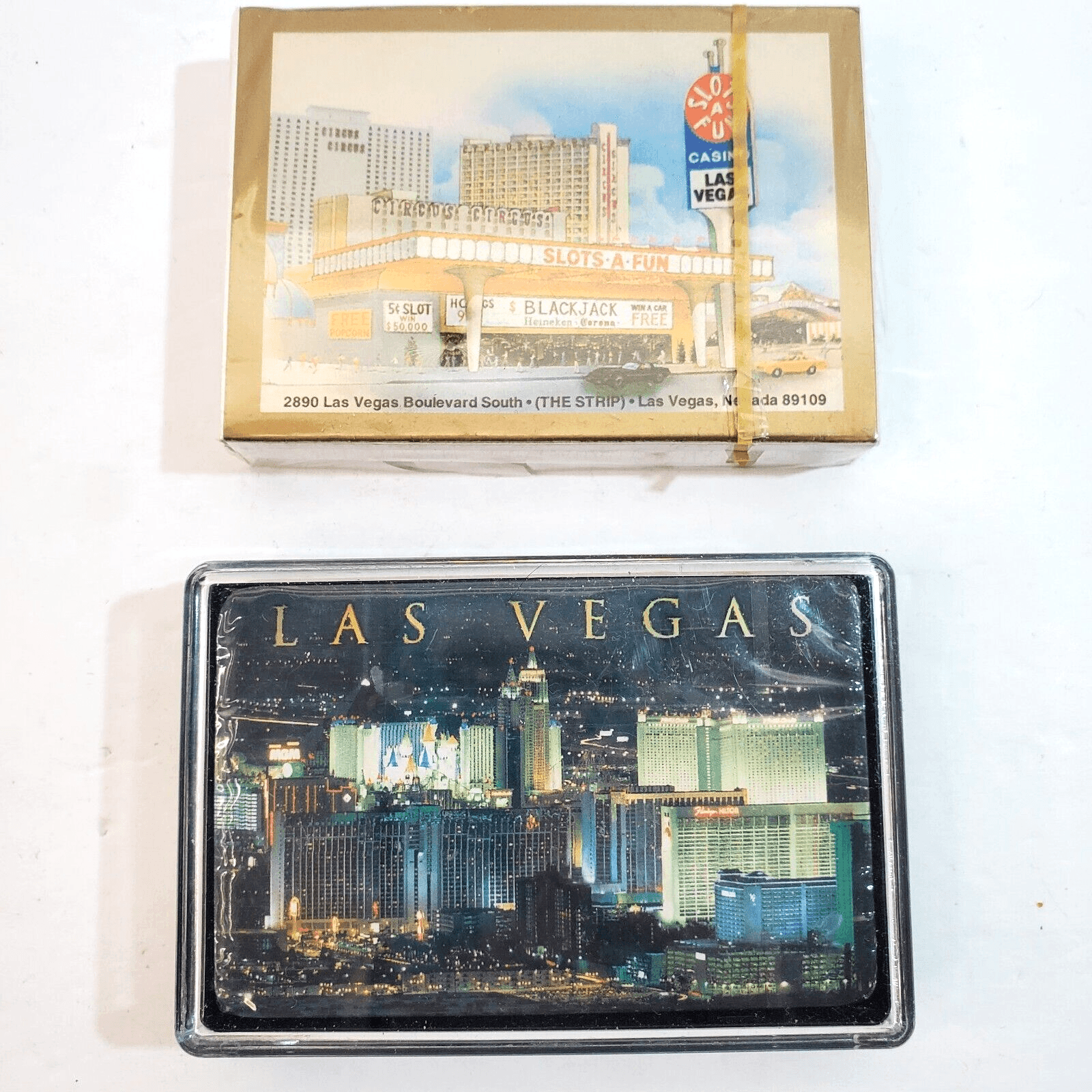 Lot of 2 Vintage Las Vegas Souvenir State Playing Cards Made in Hong Kong NEW