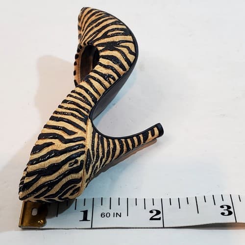 Vintage 1999 Collectible Just The Right Shoe By Raine Willits Serengeti #25025 - Thumbnail 11