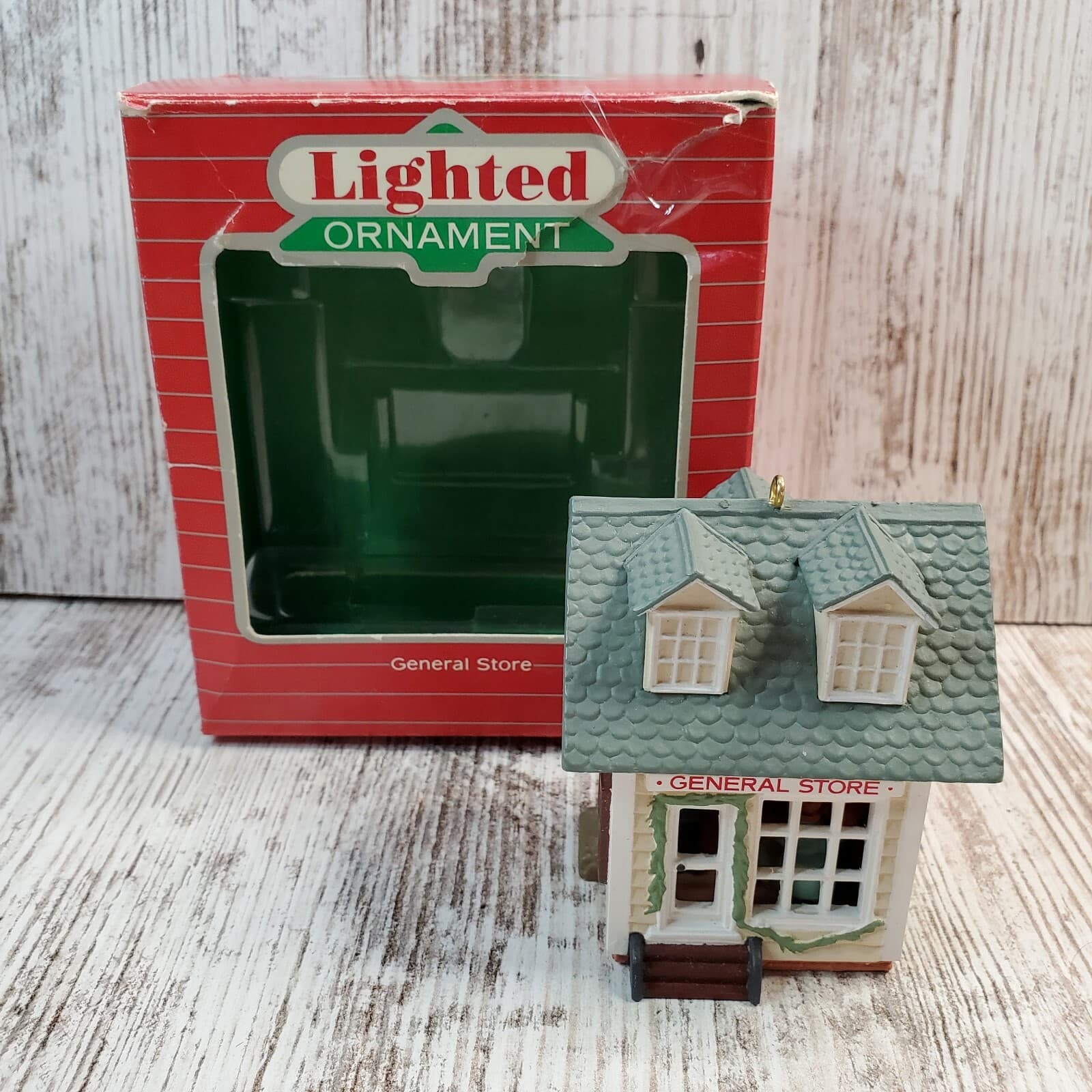 Vtg 1986 Hallmark Keepsake Lighted Ornament Holiday Magic General Store - Thumbnail 2